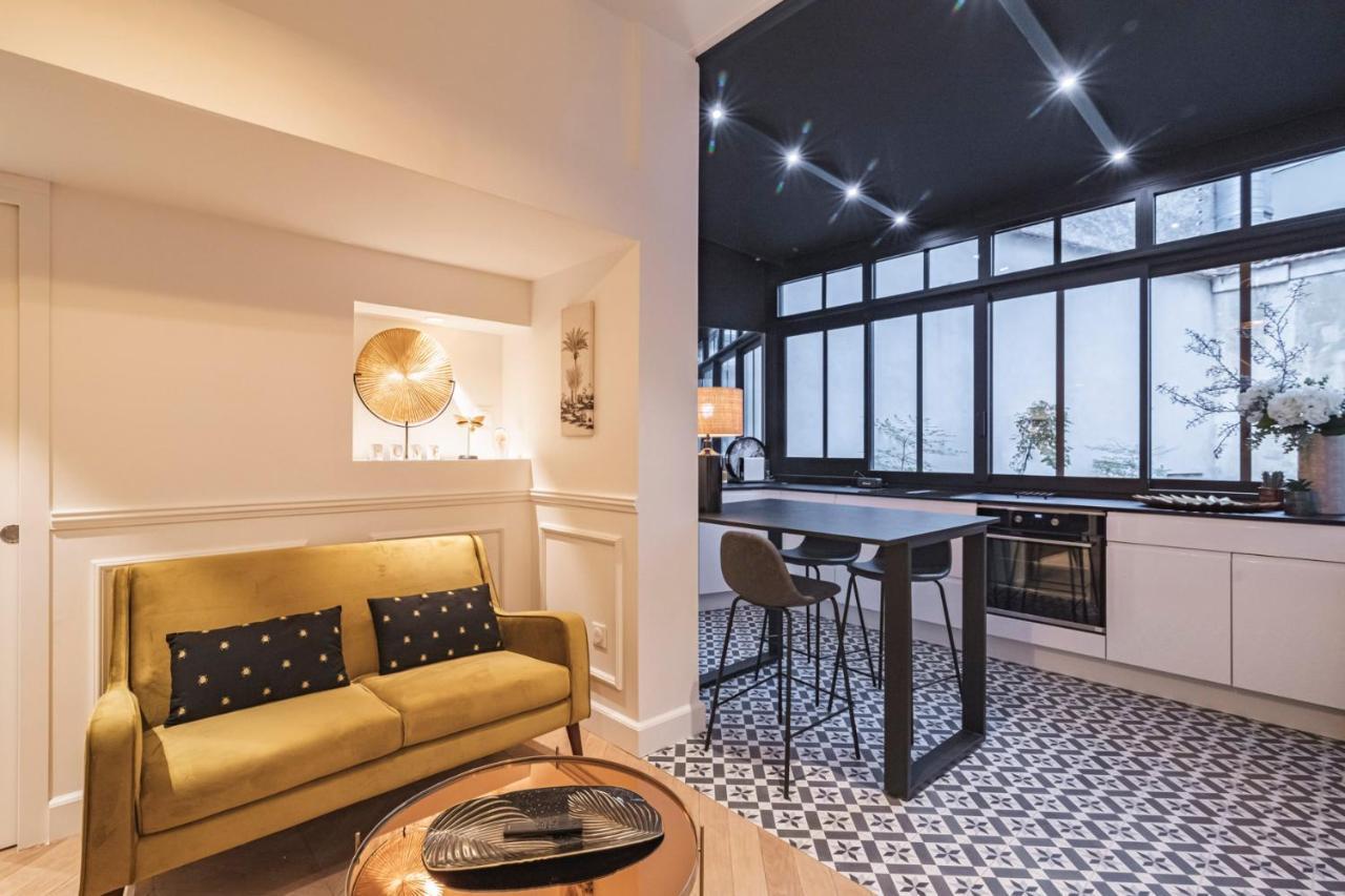 Charmant Studio Hypercentre Reims Apartment ภายนอก รูปภาพ