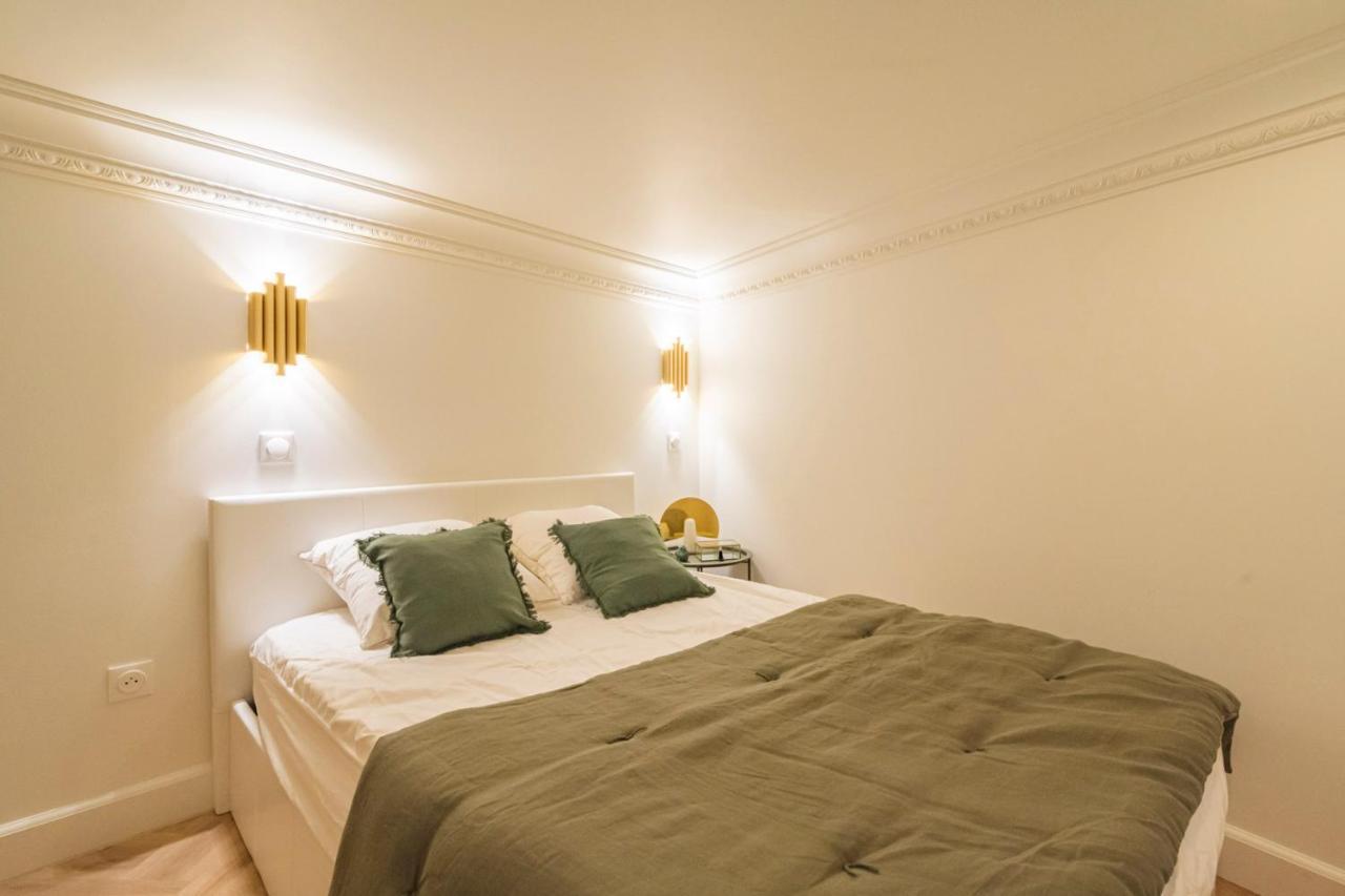 Charmant Studio Hypercentre Reims Apartment ภายนอก รูปภาพ