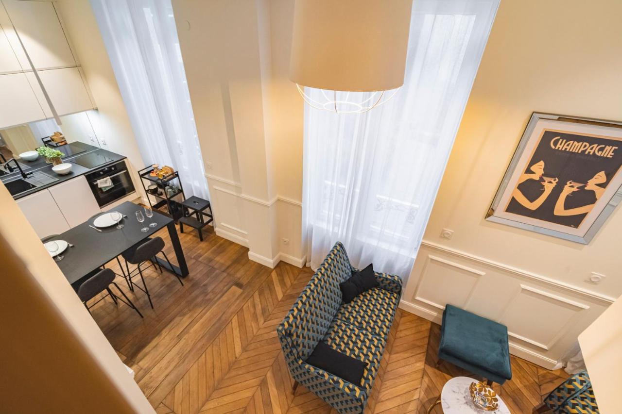 Charmant Studio Hypercentre Reims Apartment ภายนอก รูปภาพ