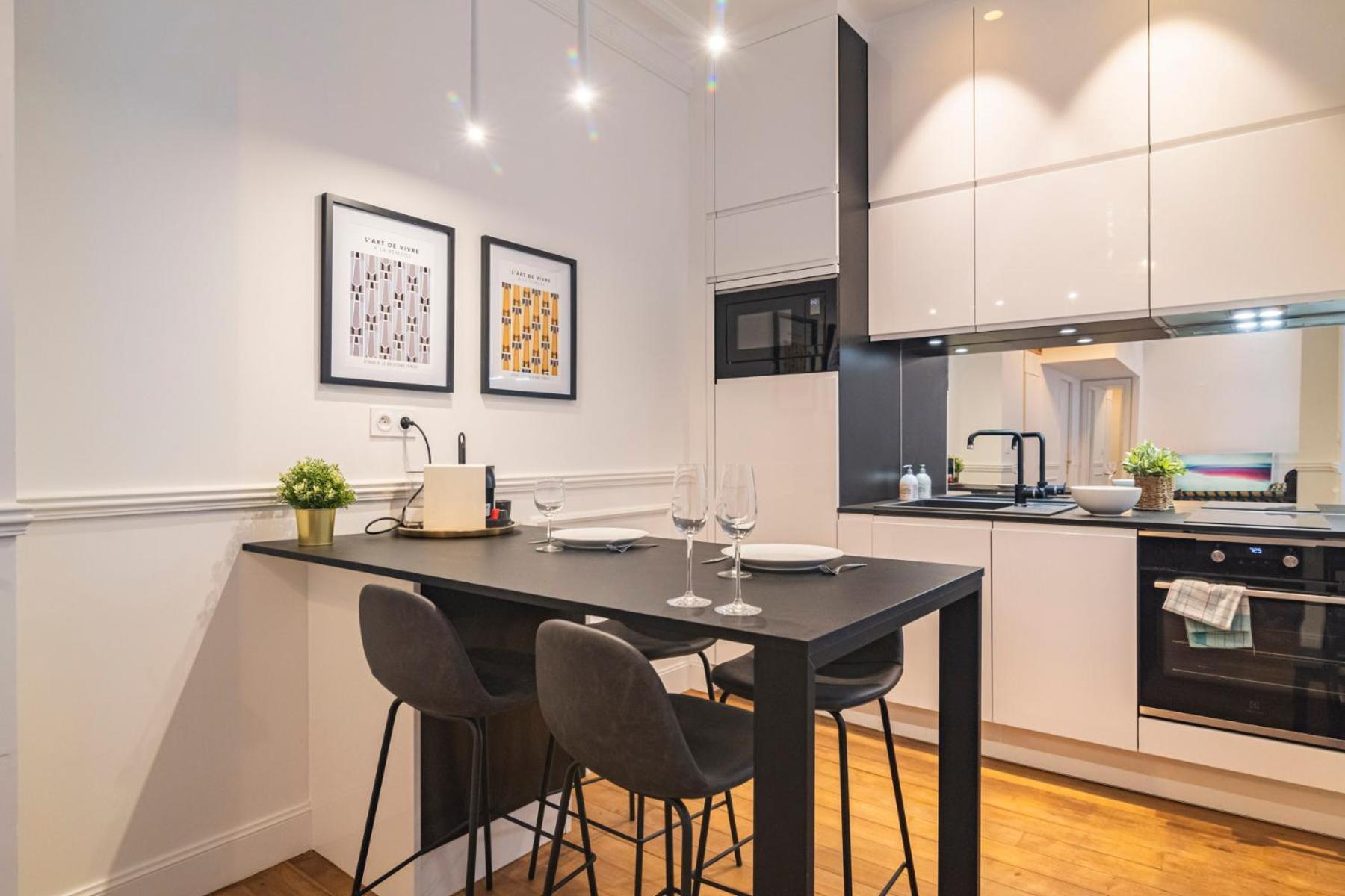 Charmant Studio Hypercentre Reims Apartment ภายนอก รูปภาพ